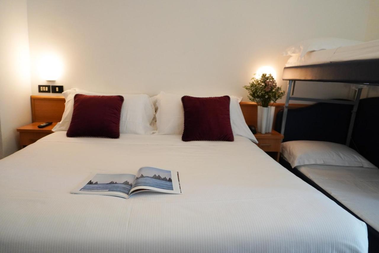 Hotel Sunset Rimini Luaran gambar