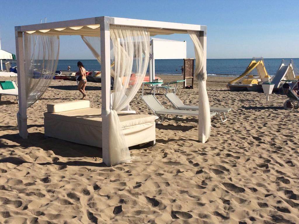 Hotel Sunset Rimini Luaran gambar